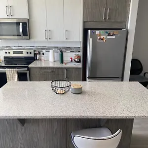 https://private-ensuite-room-in-calgary-ne-area.calgaryhotelsearch.com